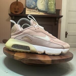 Nike Air Max 2090 Womens Size 6.5 Pink Sneaker Shoes DA8702-600